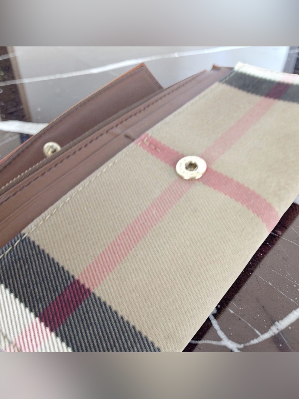 Burberry Nova Check Continental Wallet π - Picture 12 of 16